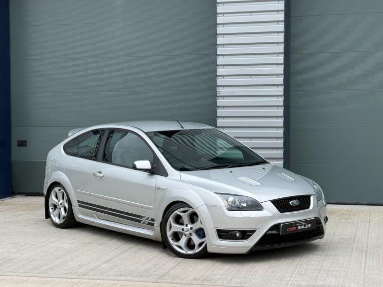 2006 Ford Focus 2.5 ST-2 3dr HATCHBACK Petrol Manual