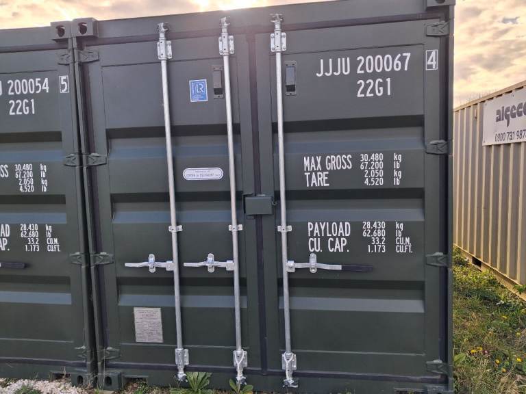 SELF STORAGE CONTAINER CONTAINER 20'X8'X8' BRAND NEW CLEAN SECURE WATERTIGHT SUTTON COLDFIELD 