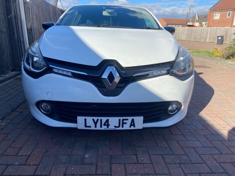 Renault, CLIO, Hatchback, 2014, Manual, 1461 (cc), 5 doors