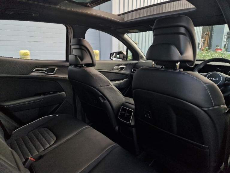 2025 Kia Sportage 1.6 h T-GDi GT-Line S SUV 5dr Petrol Hybrid Auto Euro 6 (s/s) (207 bhp) ESTATE ...