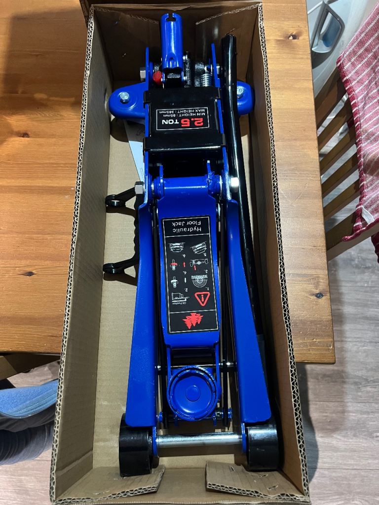 Trolly floor jack 2.5 Ton 