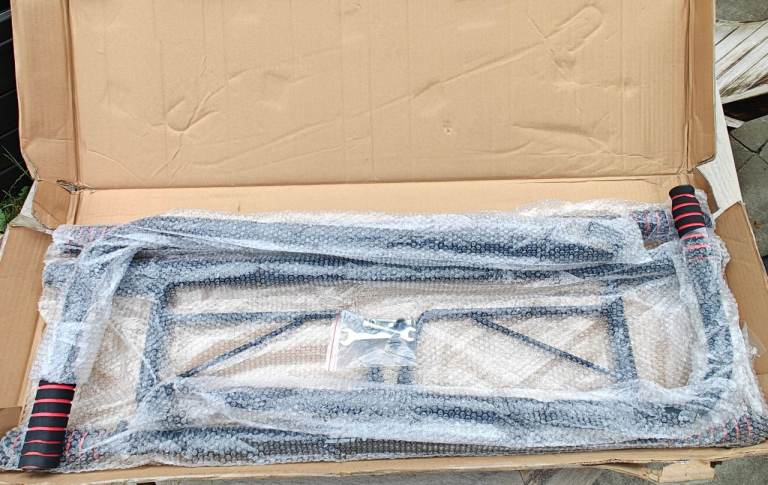 2-in-1 Doorway Pull-Up Bar & Dip Station - Brand New with extra accessories