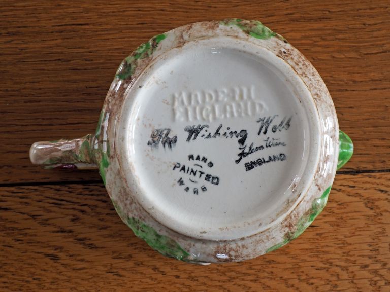 Falcon Ware Wishing Well Jug 1930s - EXCELLENT Condition 