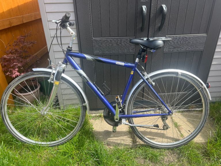 Raleigh hybrid 700c offer or swaps