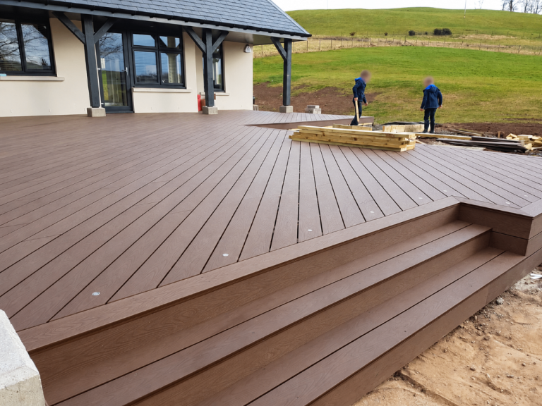 60m² Victoria Redwood Composite Decking – Used – Good Condition – Job Lot