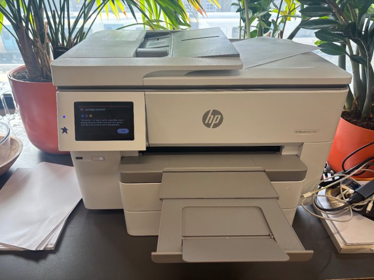 HP Printer/Photocopier – HP OfficeJet Pro 9730e - Good Condition, All-in-One