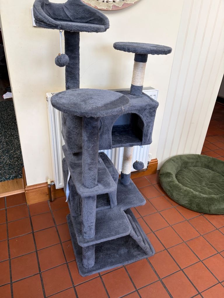 Cat tower
