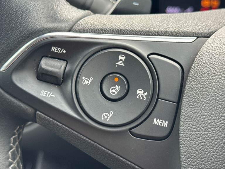 2023 Vauxhall Grandland 1.2 Turbo Ultimate 5dr Auto Hatchback PETROL Automatic