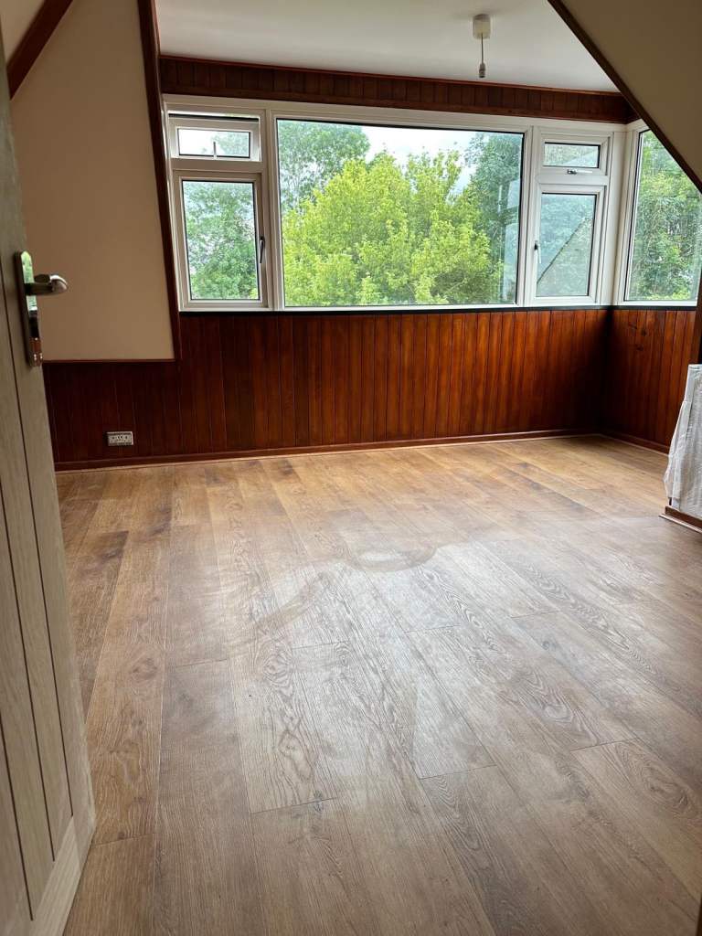 A large loft room available for rent