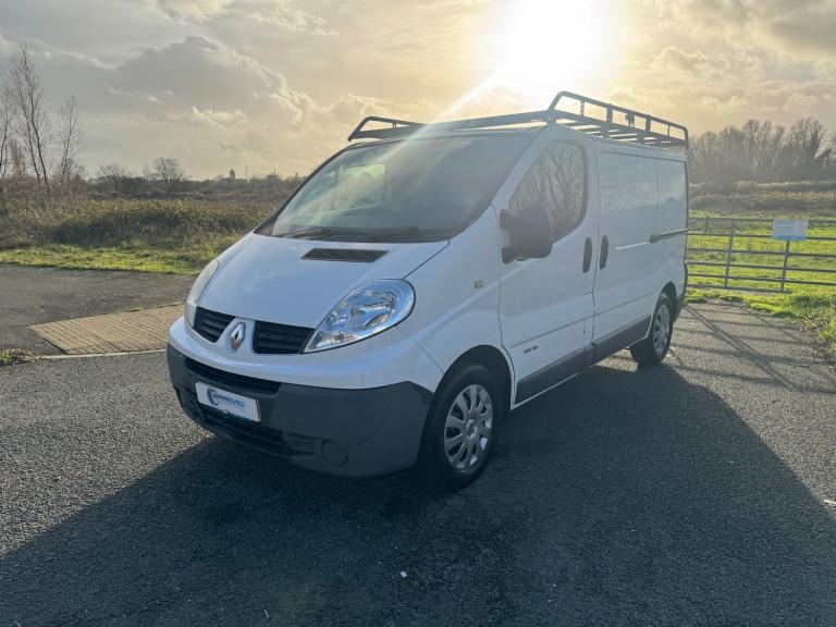 2012 Renault Trafic (12) 2.0 DCI 115 BHP SL29 SWB EURO 5 NO VAT! LONG MOT PANEL VAN Diesel Manual