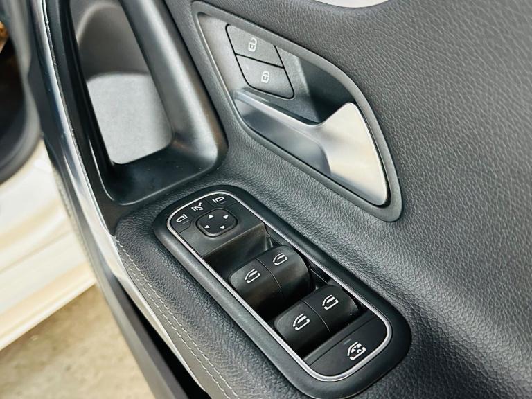 2019 Mercedes-Benz A-Class A35 4Matic Premium Plus 5dr Auto HATCHBACK PETROL Automatic