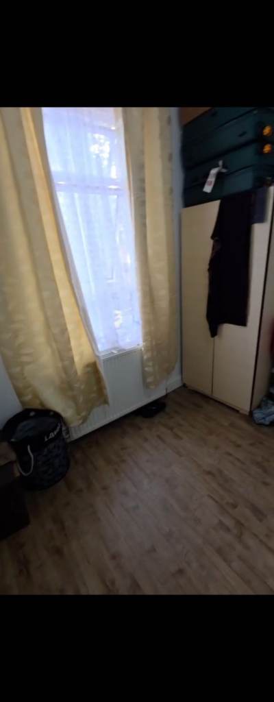 Room to rent