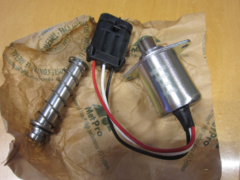 BOBCAT SOLENOID SWITCH ASSEMBLY 7136559 NEW