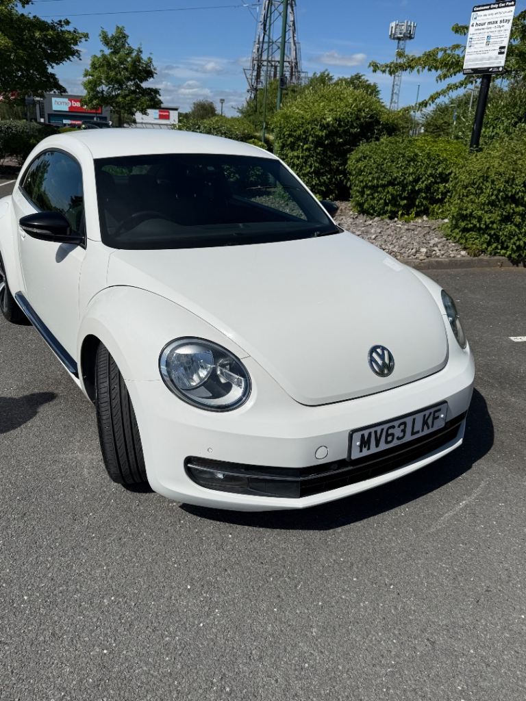 Volkswagen, BEETLE, Hatchback, 2013, Manual, 1968 (cc), 3 doors