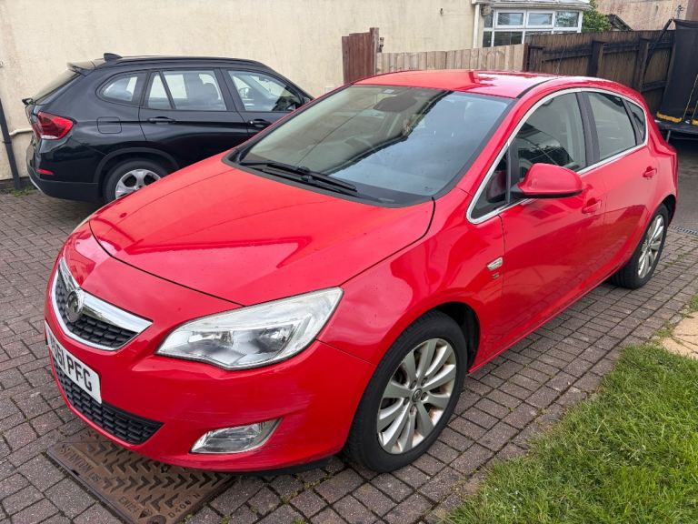 Vauxhall, Astra 1.7 CDTI SE , Hatchback, 2012, Manual, 1686 (cc), 5 doors
