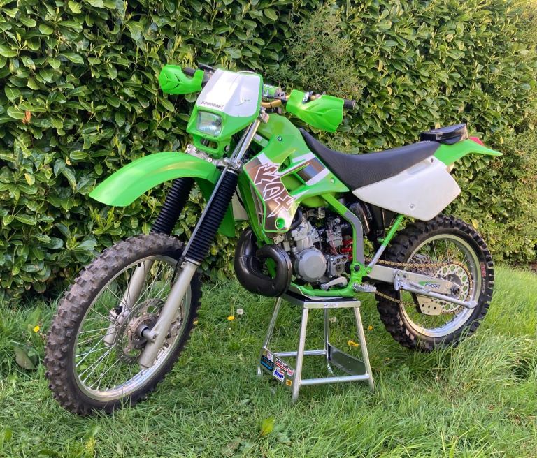 KAWASAKI KDX 200