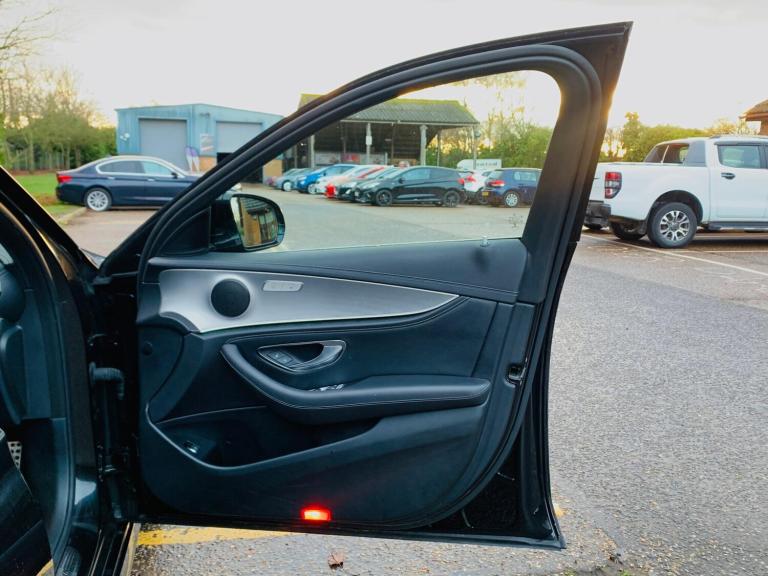 2017 Mercedes-Benz E Class E220d AMG Line 5dr 9G-Tronic ESTATE DIESEL Automatic