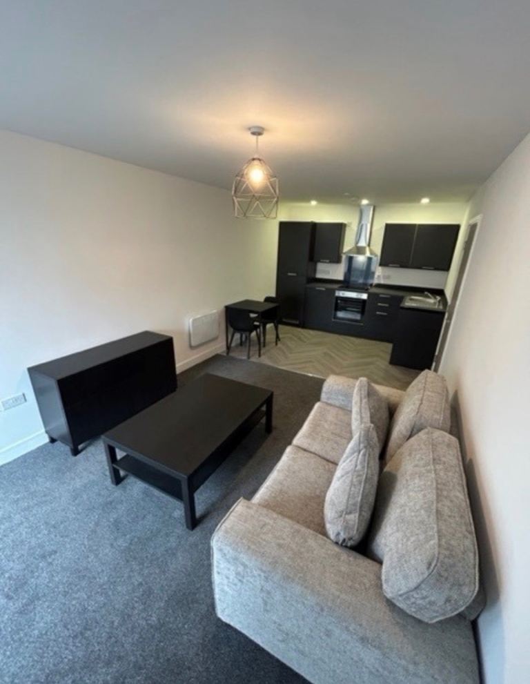 Fully Furnished One-Bedroom Apartment to Rent – Cardiff