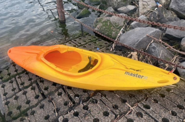 Pyranha Kayak FREE DELIVERY Canoe Master 265 Surf White Water Camping Touring Van Life Lakes Sea