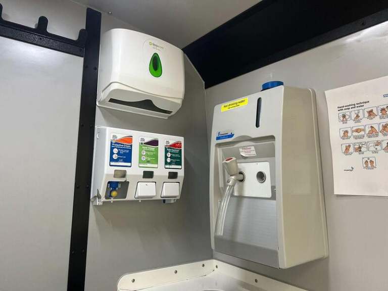 2022 Ford Transit 2.0 EcoBlue 130ps H2 Leader Van PANEL VAN DIESEL Manual