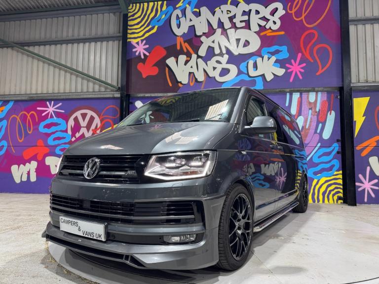 2017 Volkswagen Transporter 2.0 TDI BMT 204 Highline Kombi / Camper Van DSG Crew Van Diesel Autom...