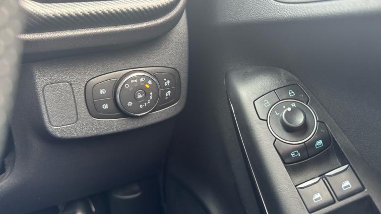 2023 Ford Puma 1.0 EcoBoost Hybrid mHEV ST-Line X 5dr Petrol Hatchback Hatchback Petrol Manual