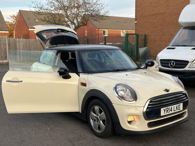 2014 MINI Hatch 1.5 Cooper D 3dr HATCHBACK Diesel Manual