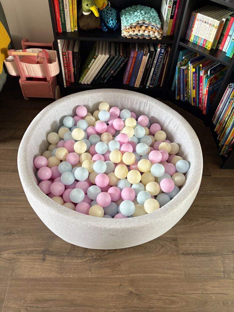 Kids’ Ball Pit