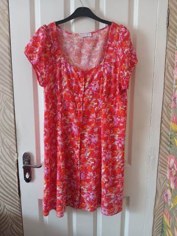 primark pink floral dress Short Floral Summer Dress Primark 2026