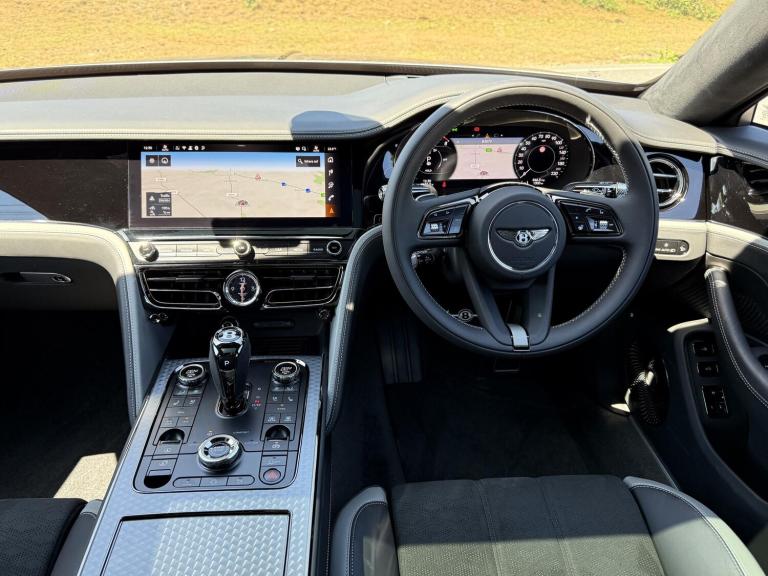 2025 Bentley Flying Spur 4.0 V8 Ultra-Performance 25.9kWh Speed Saloon 4dr Petrol Plug-in Hybrid ...