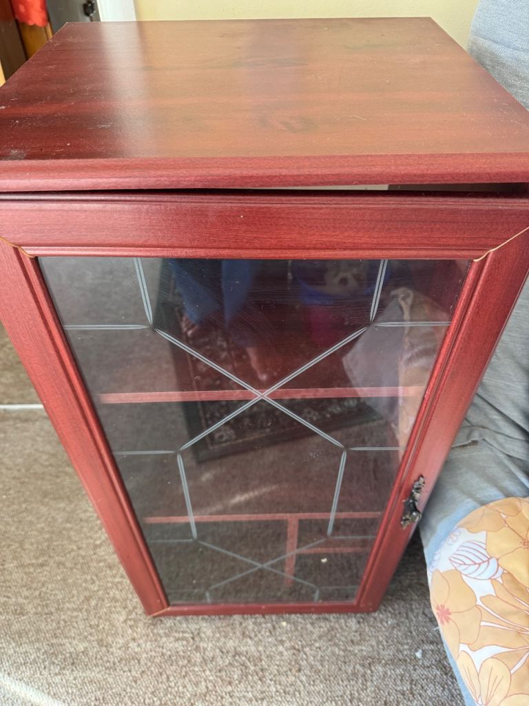 Small cabinet   