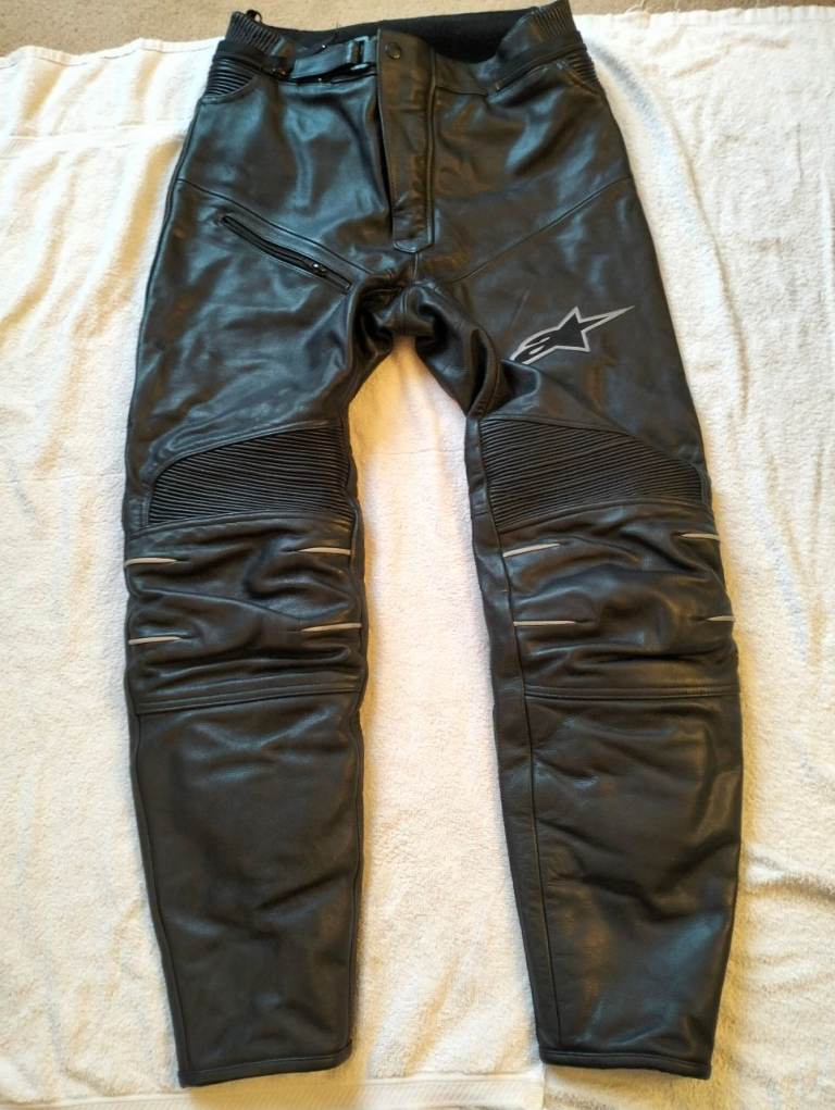 Alpinestars Mens Leather Motorcycle Trousers EU 50 UK 32" Waist Inc Knee Armour