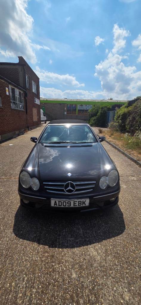 Mercedes-Benz, CLK, Convertible, 2009, Semi-Auto, 2996 (cc), 2 doors