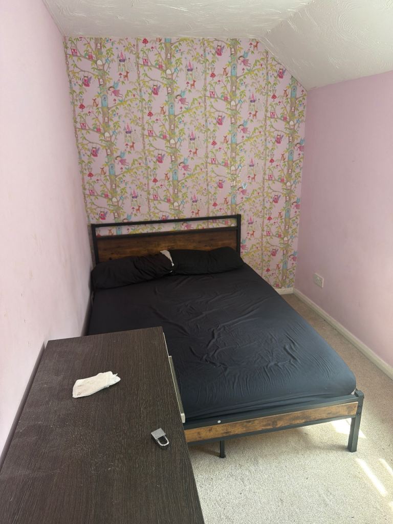 Room to rent 