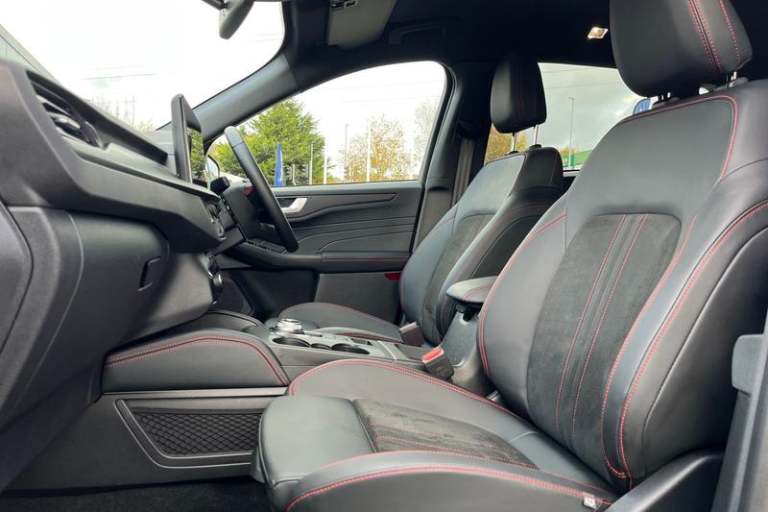 2025 Ford Kuga 2.5 PHEV ST-Line 5dr CVT HATCHBACK PETROL/ELECTRIC Automatic