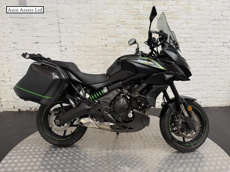 2017 Kawasaki VERSYS 650 KLE650FHF Adventure PETROL Manual