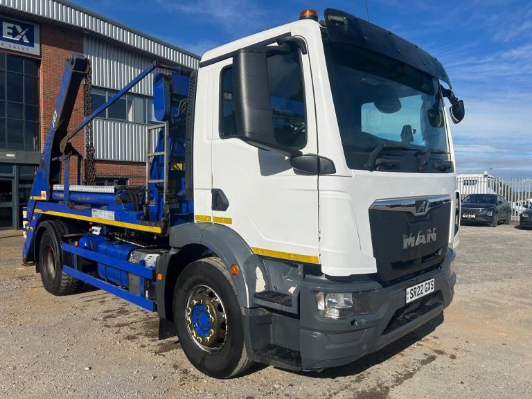 MAN TGM 18.250 *EURO 6* 18 TONNE SKIP LOADER 2022- SR22 GXS