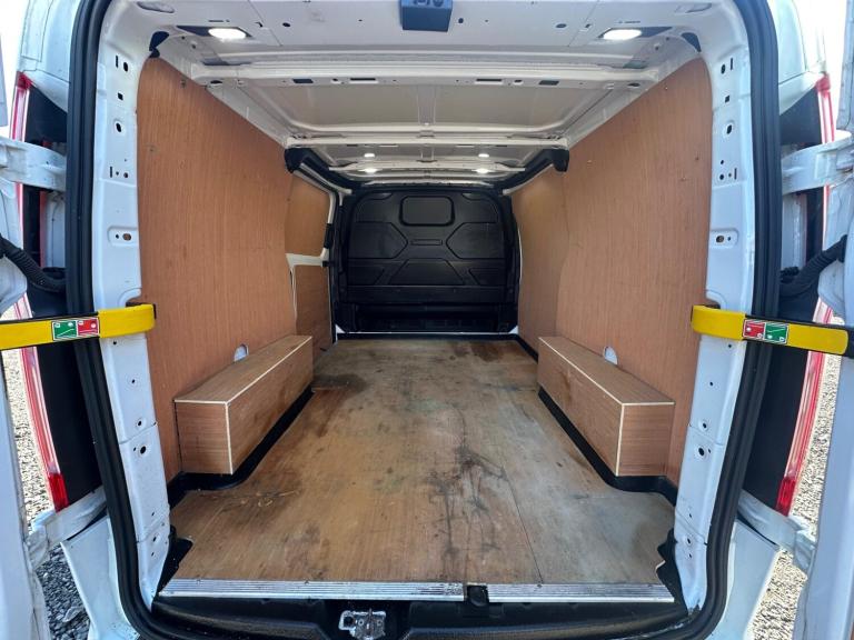2022 Ford Transit Custom 2.0 300 EcoBlue Limited L1 H1 Euro 6 (s/s) 5dr PANEL VAN Diesel Manual