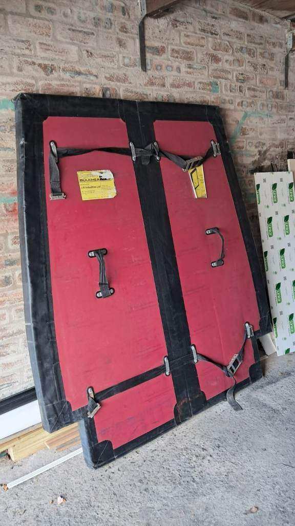 JR Industries Insulated Movable Bulkhead / Partition – Mercedes Sprinter Fridge Van