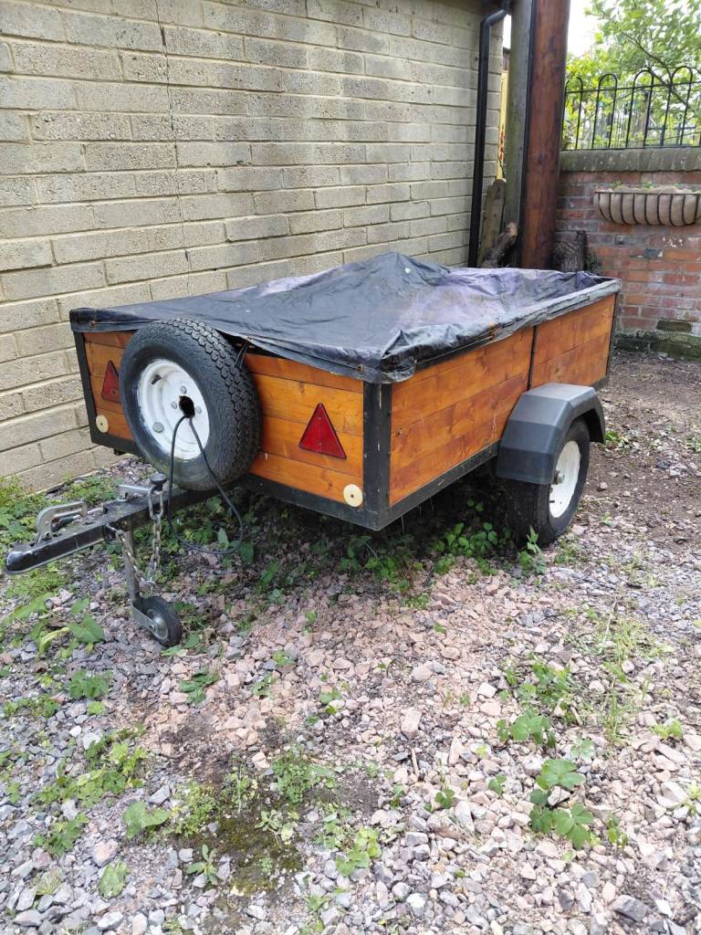 Car trailer