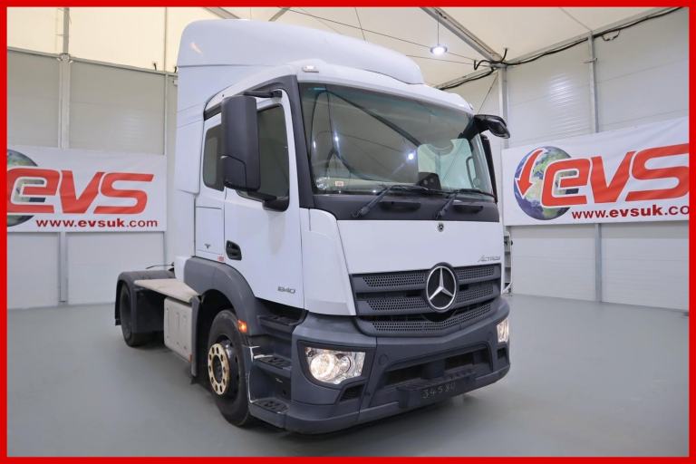 2015 Mercedes Benz Actros 1840 4x2 Euro 6 Tractor Units