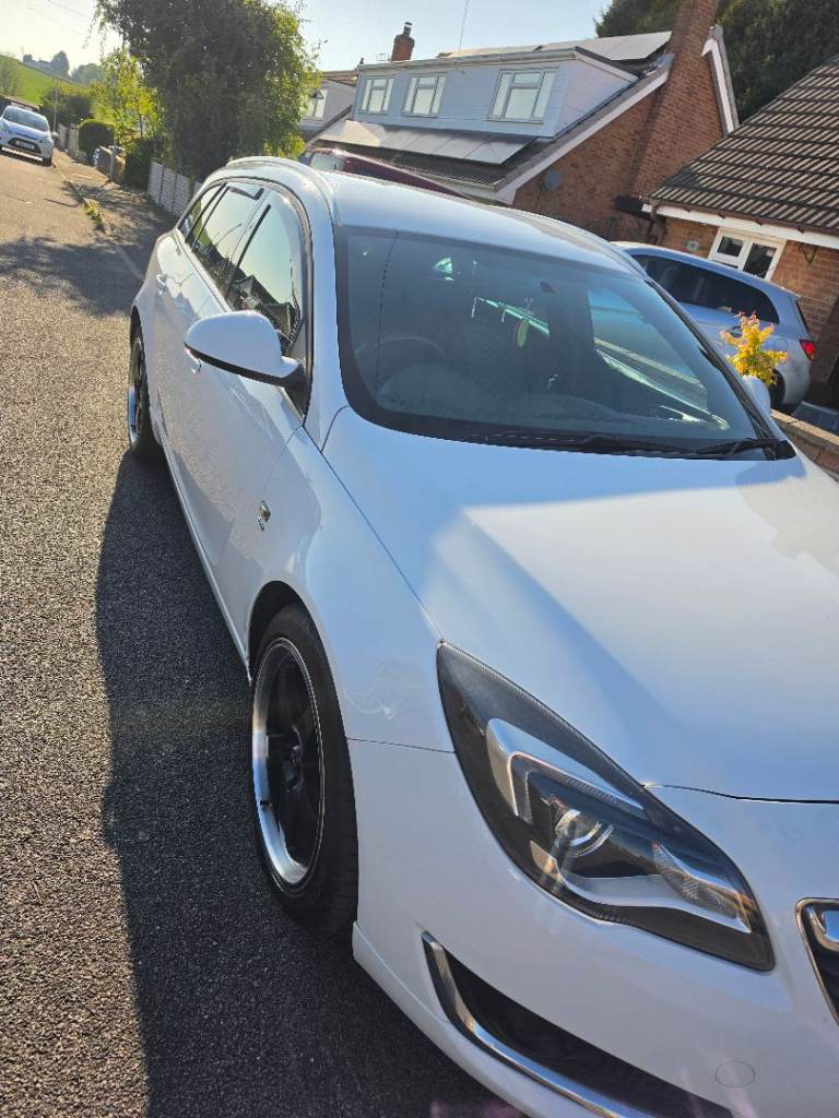 Vauxhall, INSIGNIA, Estate, 2016, Manual, 1956 (cc), 5 doors