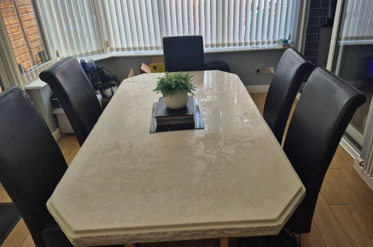 Cream Marble Effect Dining Table - Very Good Condition