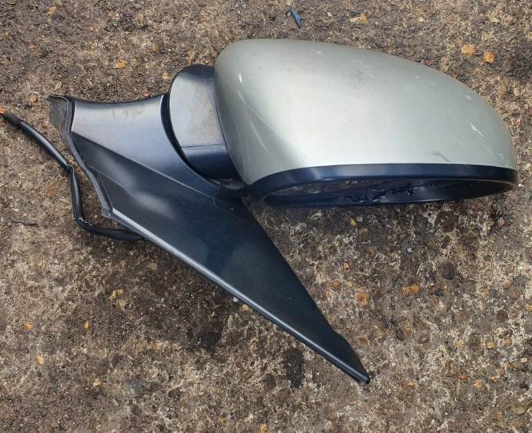 Honda Civic Mk8 Right Side Wing Mirror Silver 2007