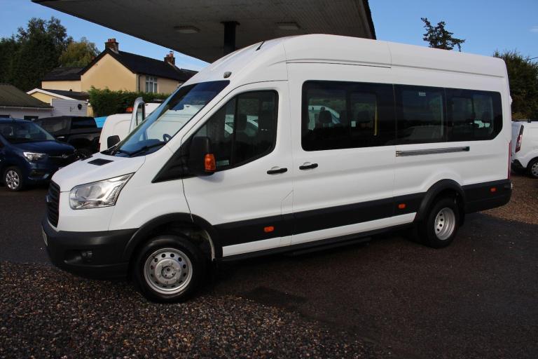 2015 Ford Transit 2.2 TDCi 460 HDT L4 H3 4dr (18 seats) Minibus Diesel Manual