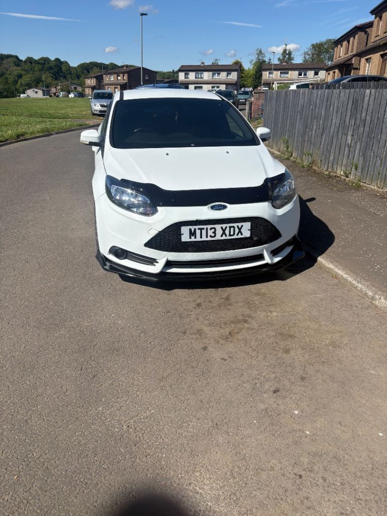 Ford, FOCUS, Hatchback, 2013, Manual, 1999 (cc), 5 doors