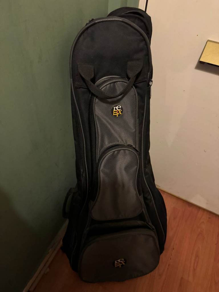 REMIX Brand - guitar bag excellent condition