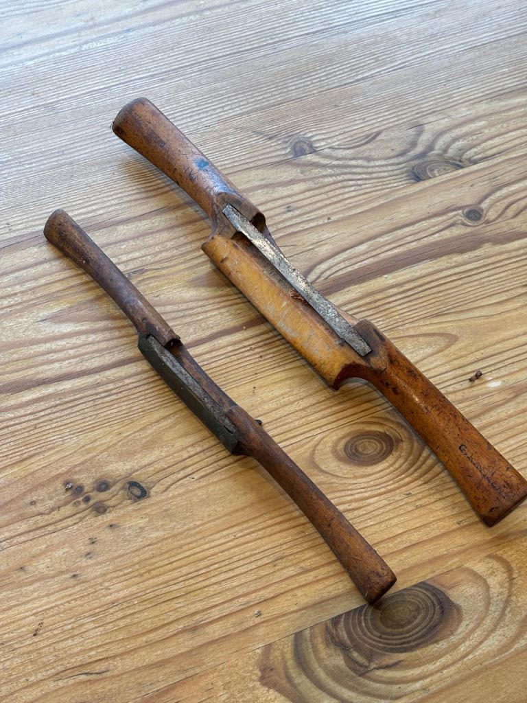 Vintage carpenters tools - spoke shave