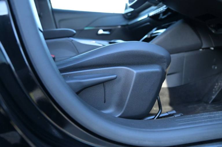 2023 Peugeot 208 1.2 PureTech Allure Premium + Hatchback 5dr Petrol EAT Euro 6 (s/s) (130 ps Hatc...