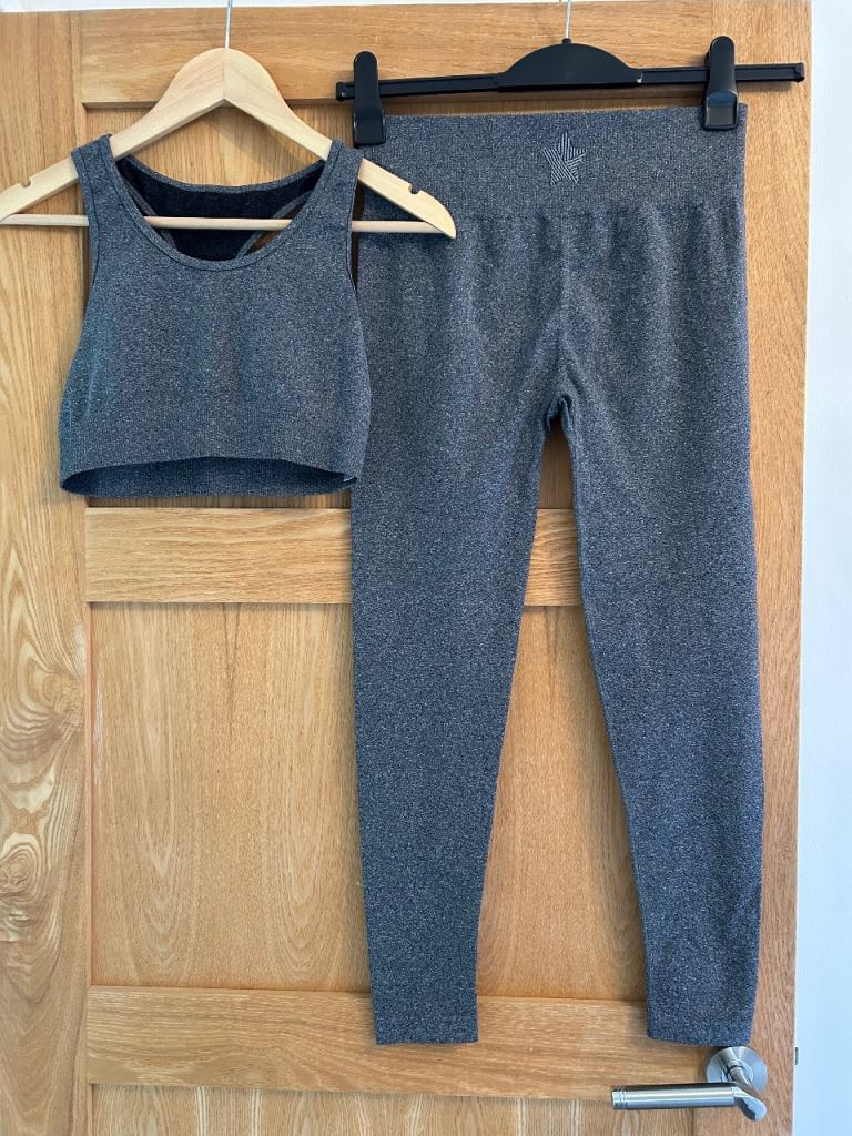 Brand New Gym Set - Grey Size M Brand - Vera Ambition 